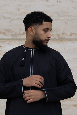 Rajul Dhīrwah Omani Black Mens Thobe Jubbah