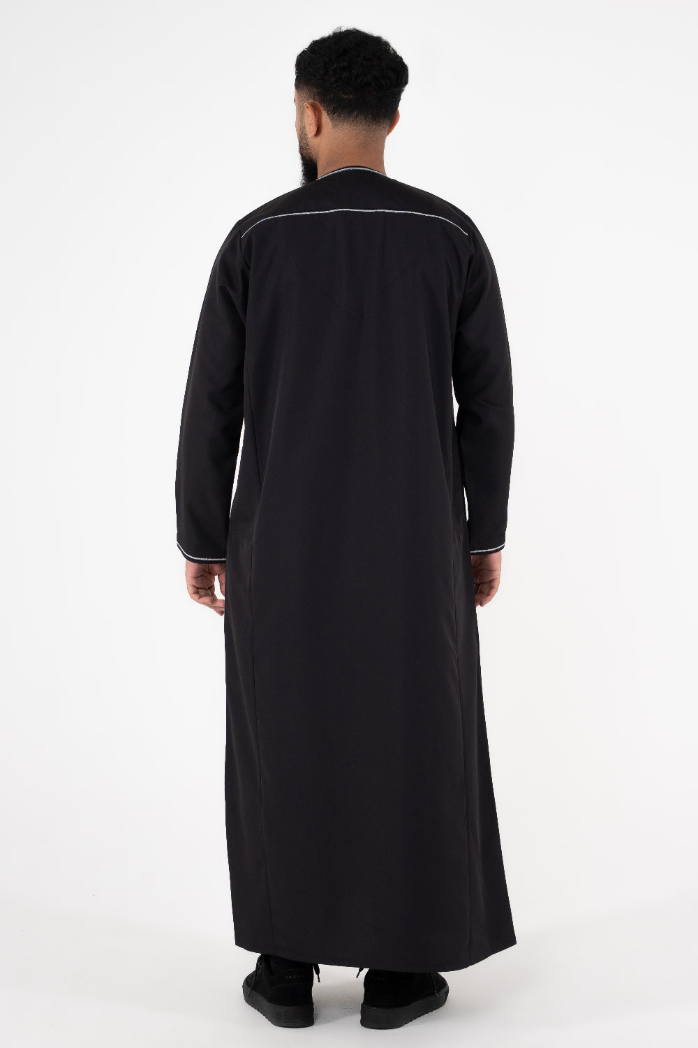 Rajul Dhīrwah Omani Black Mens Thobe Jubbah