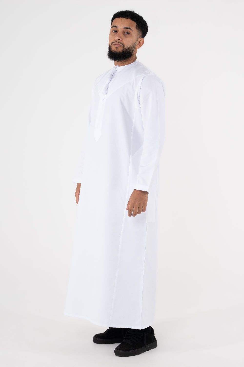 Rajul Dhīrwah Omani White Mens Thobe Jubbah